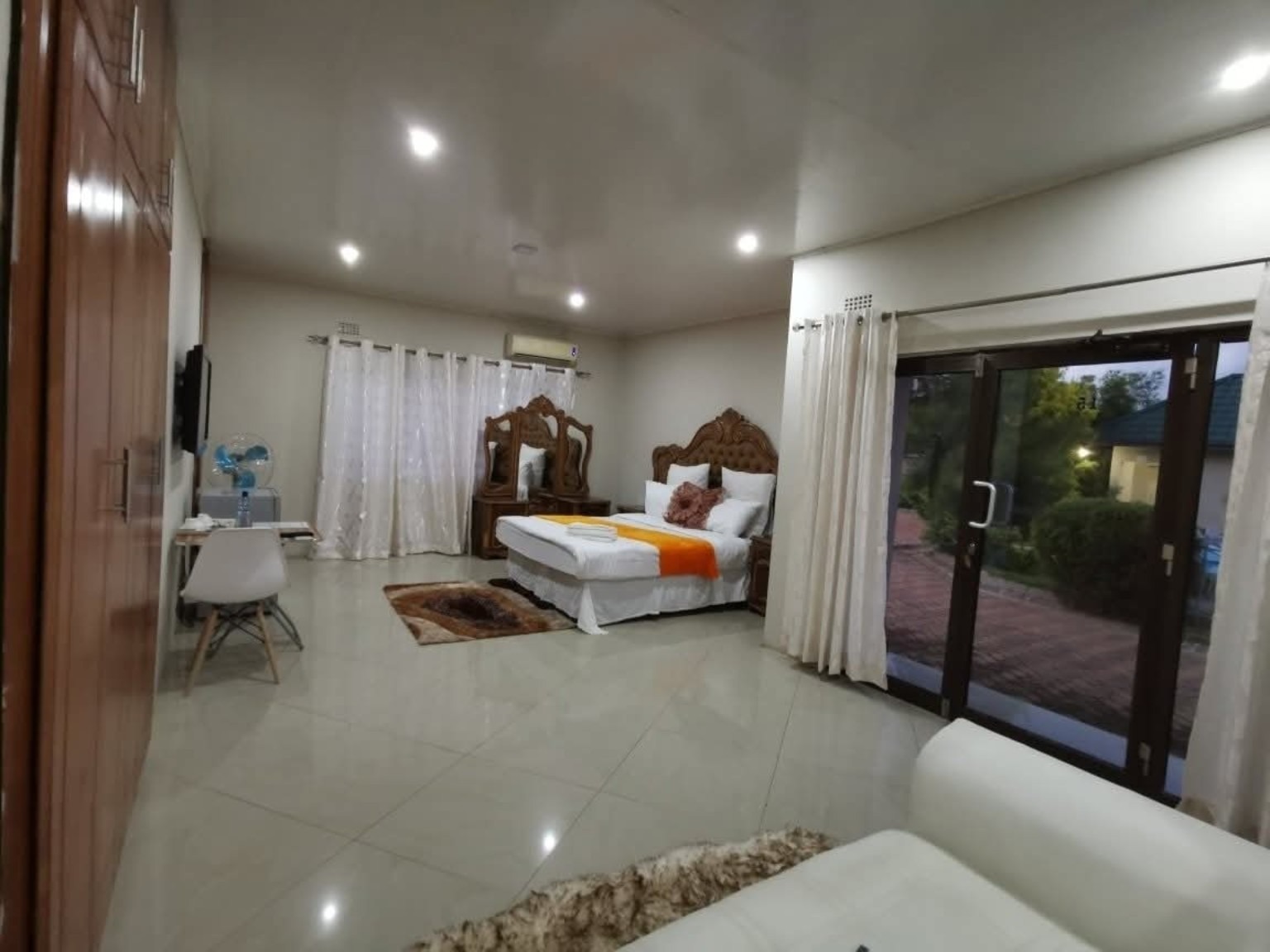 Room 2
