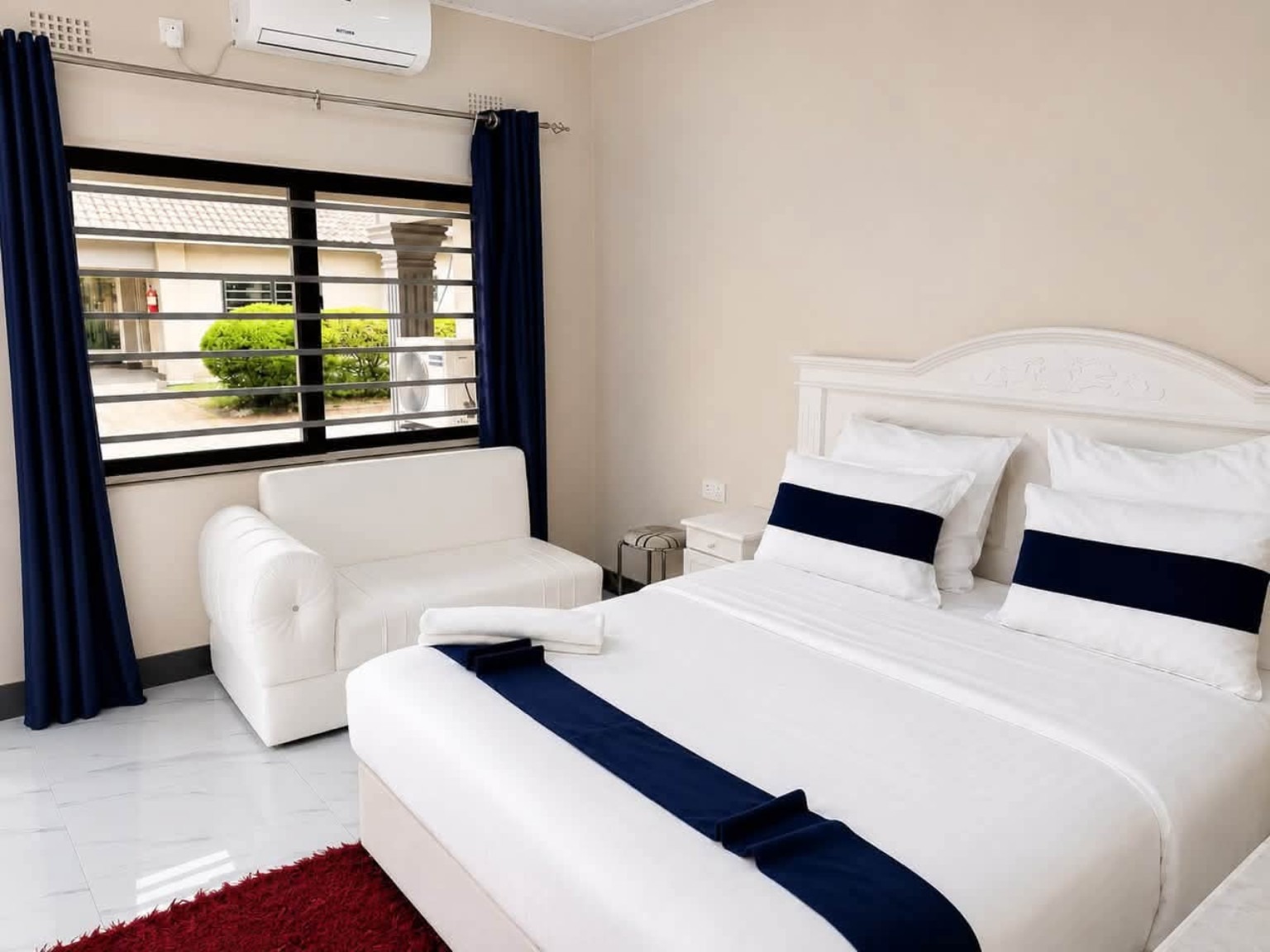 Room 4